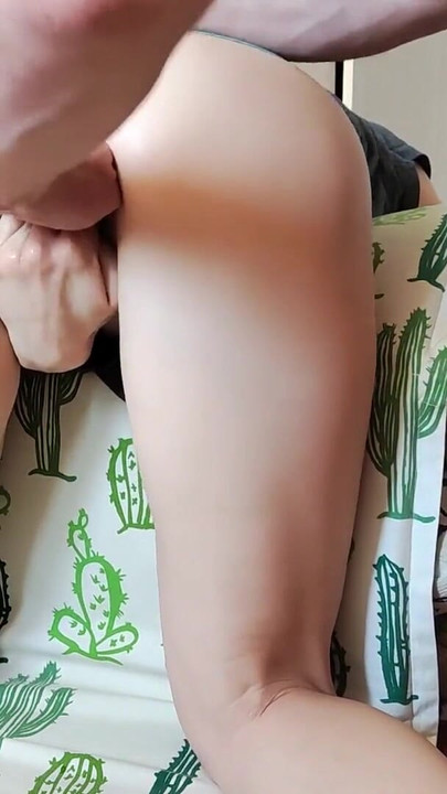Stunning moment from "Two hands at once make her pussy cum (double fisting)"