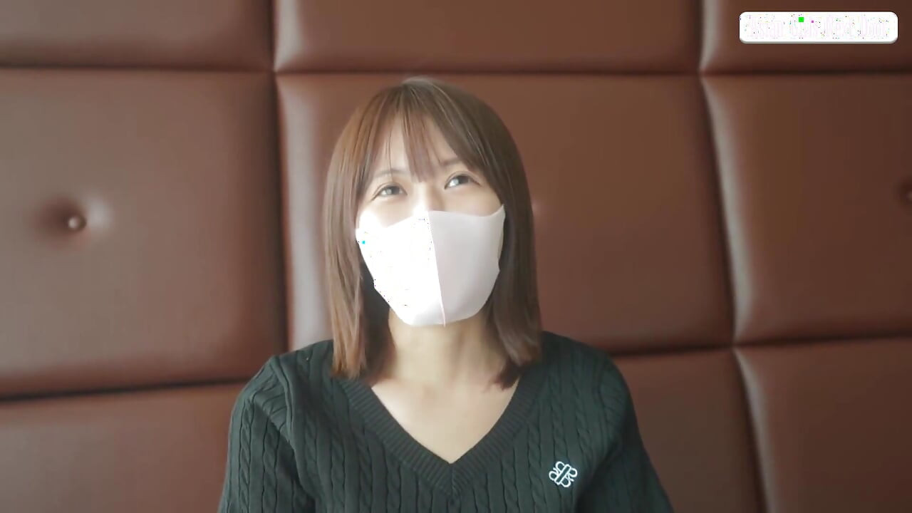 Natural Beauty's Tearful Decision Ends in a No-turning-back Private Encounter Caught on Camera 1st