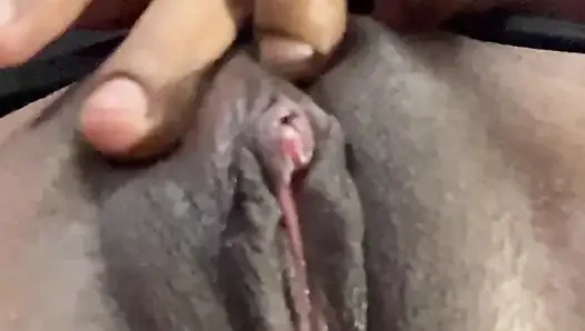 Carrot fucked me softly that chills ate my pussy