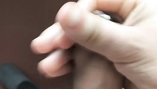 Kapının yanında elle muamele