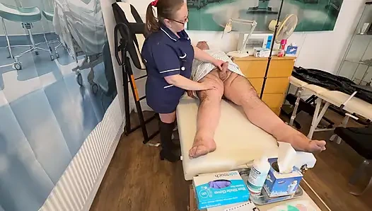 Bagian 1: mr hughes pergi menemui cockologist matron satana untuk membantu penis kecilnya!