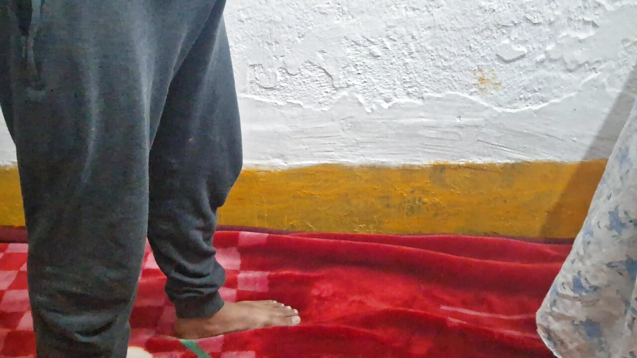 Hizmetçi kocamın yarağını emiyor