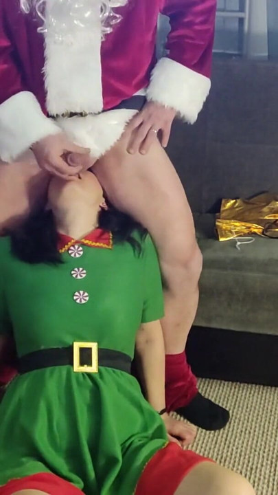 BBW Mature fucking Santa Fuck | Clip 1