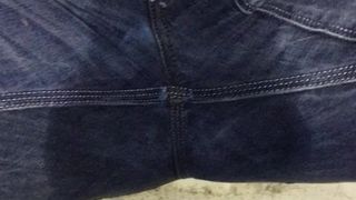 Meine Jeans benetzen, Teil 1