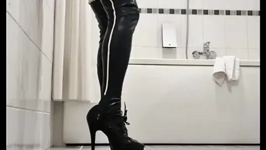 Sissy maid finds a dildo, while cleaning the hotel room