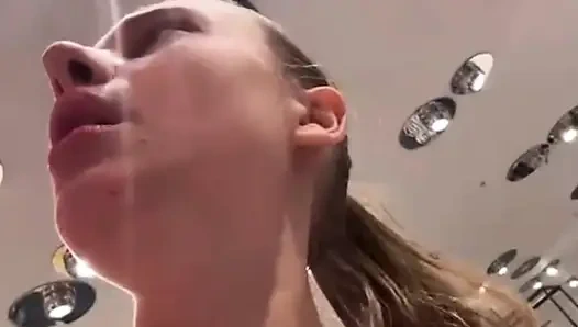 Jucielussie horny in changing room