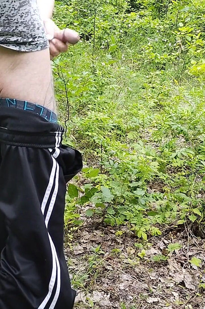 Neighbor Sucks My Dick in a Park and Swallows Hot Cum