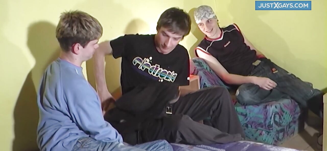 Gay trio blowjob outside and fuck in my room
