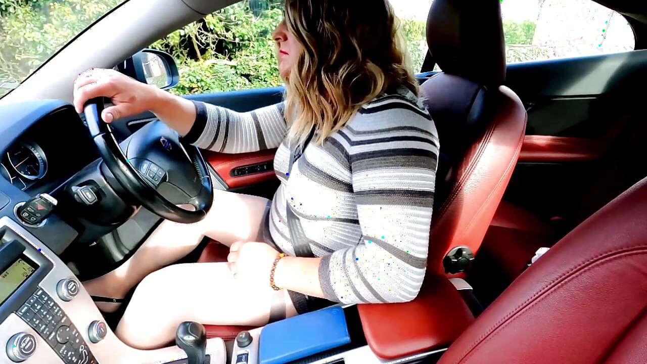 Кроссдрессер kellycd2022 післяобідній привід