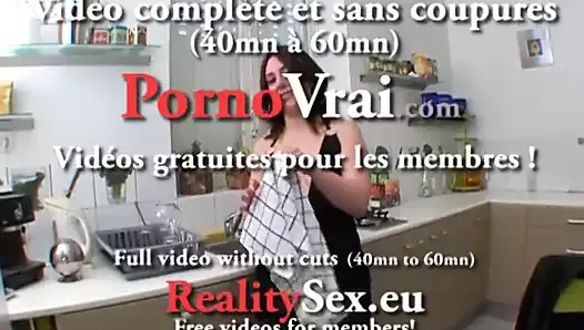 Самое сексуальное в сексуальном видео Me Me Brenle Tout Le Temps Suire Pire и Mec!