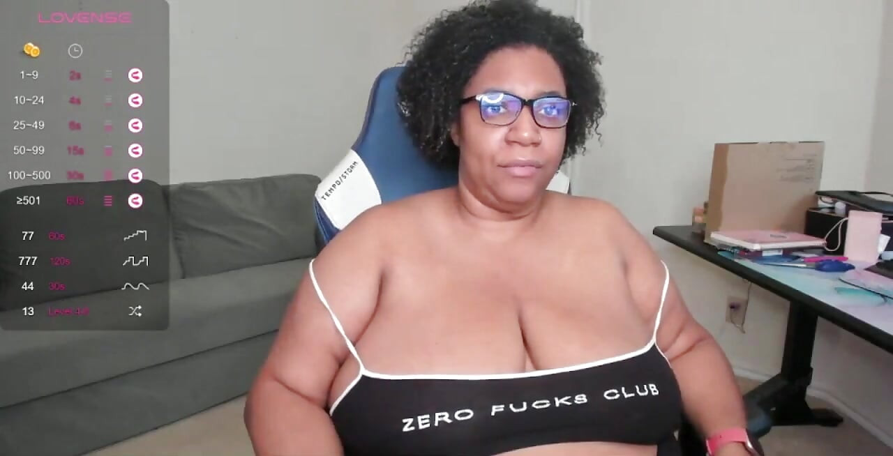 Josie4Yourpleasureストリーム