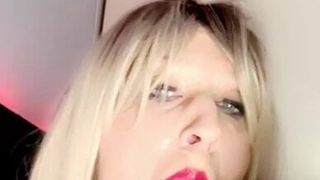 Actrice filmuje porno amatérské trans fetišové latexové gumové cuir