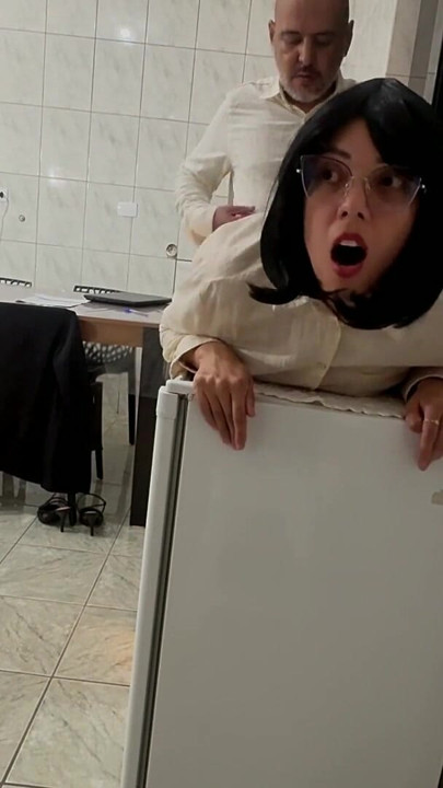 Secretary is surprised with slaps on the butt and anal penetration with creampie. | Clip 3