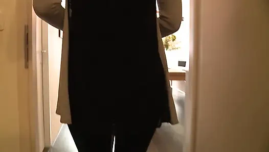 Alexis Golden — агент по недвижимости