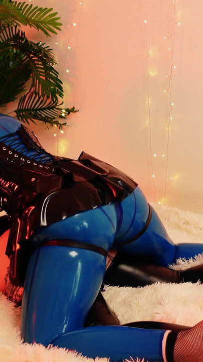 Spectacular moment from "Latex Backstage Video From Movie Making"