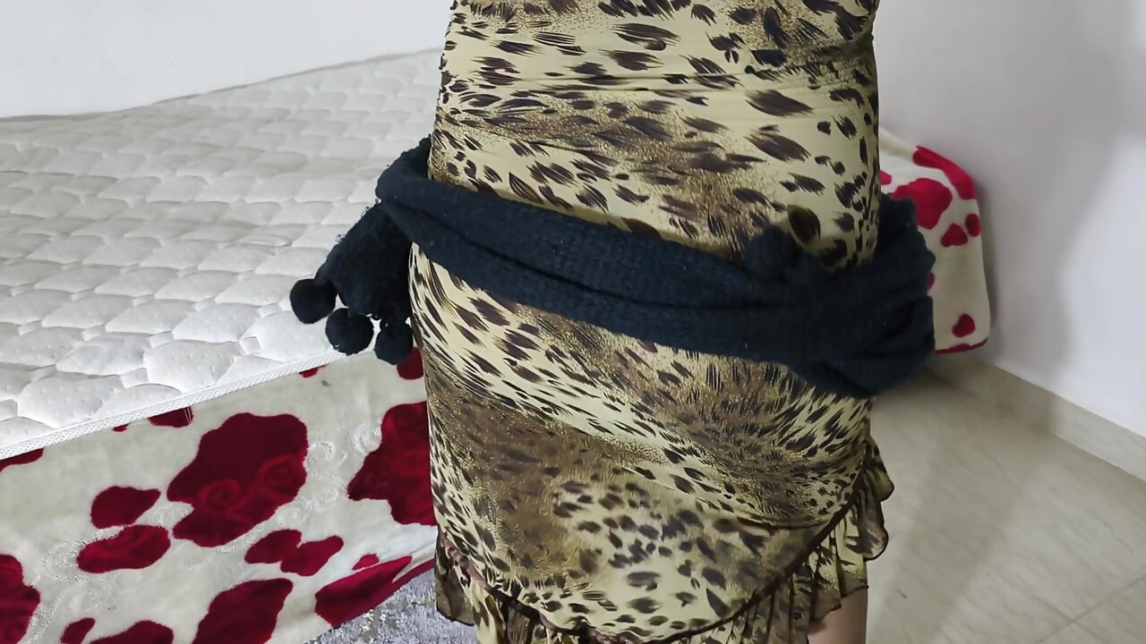 Egyptian Sharmota Big Arab Ass Need Man to Fuck Her Ass