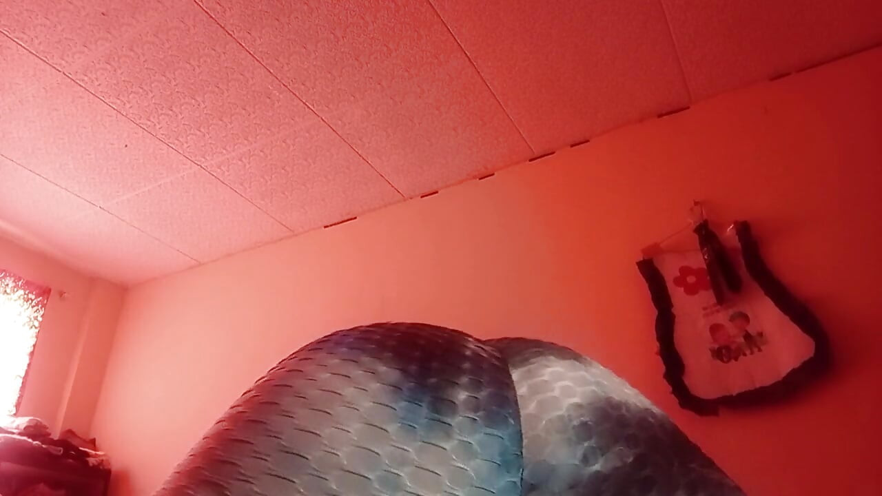 tel se sani dildo chudaee kloj ap aapke chehre par baithakar kloj ap, choot aur choot ka ankur
