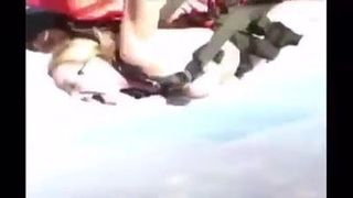 Прыжки с летающей киской Flappin
