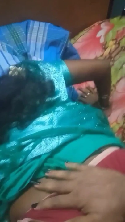 Video viral istri india dientot gaya doggy habis-habisan sama bapak kos! IndianHotwifeX"