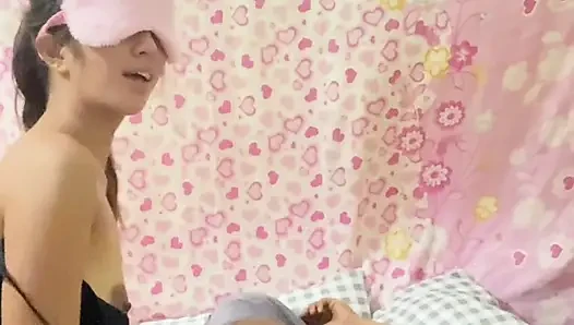 Pamangkin Umibabaw sa Burat Ni Tito Sobrang Galing!