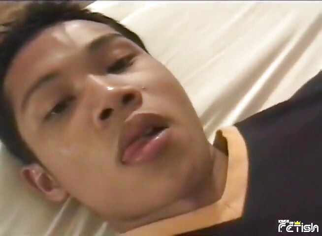 Handsome Asian guy masturbates and gets ass boned by his partner