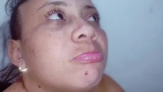 Комната очка - маленький карлик, триотпий Goobler