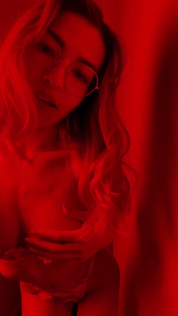أنا سبب ارتفاع درجة حرارة🔥 شاشتك