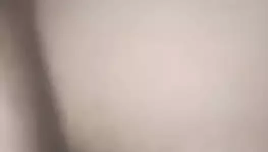 Güzel bir sıkı orospu çocuğu