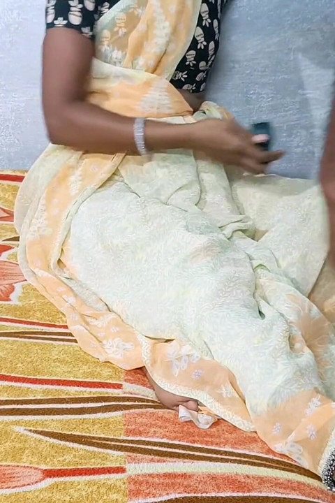 Indian Village Heiße Ehefrau Selbstgedrehte Blowjob Muschi Lecken Fuking Cumshot-zusammenstellung