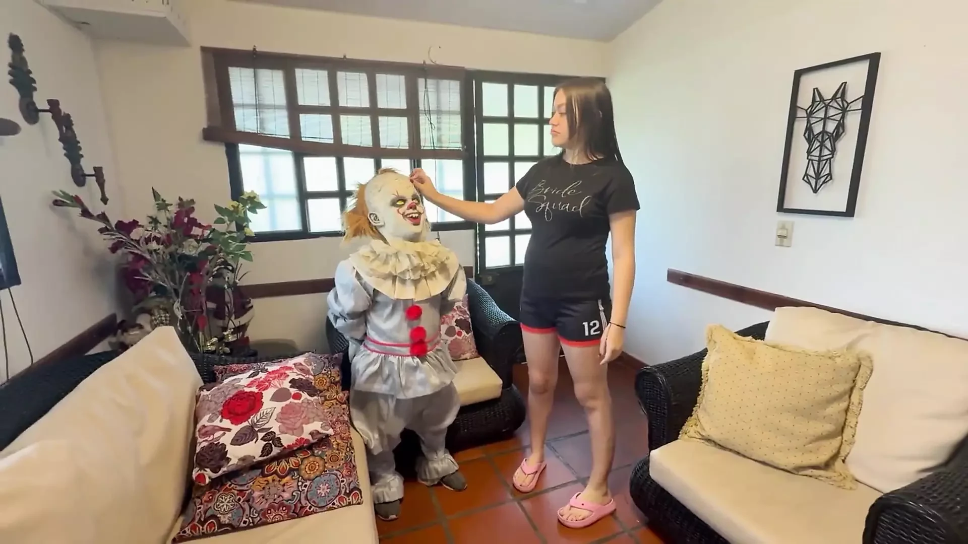 I find an abandoned house with a mysterious clown and offer him a nice fuck to stay.
