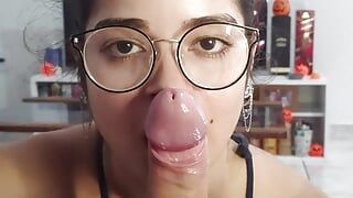 Starting the day with a deep and drooling blowjob from Debora Prado makes me forget that I have the rest of the day ahead🔥 of me