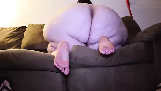 Monster SSBBW Booty 4