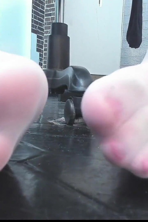 White Stockis and Red Pain Toes