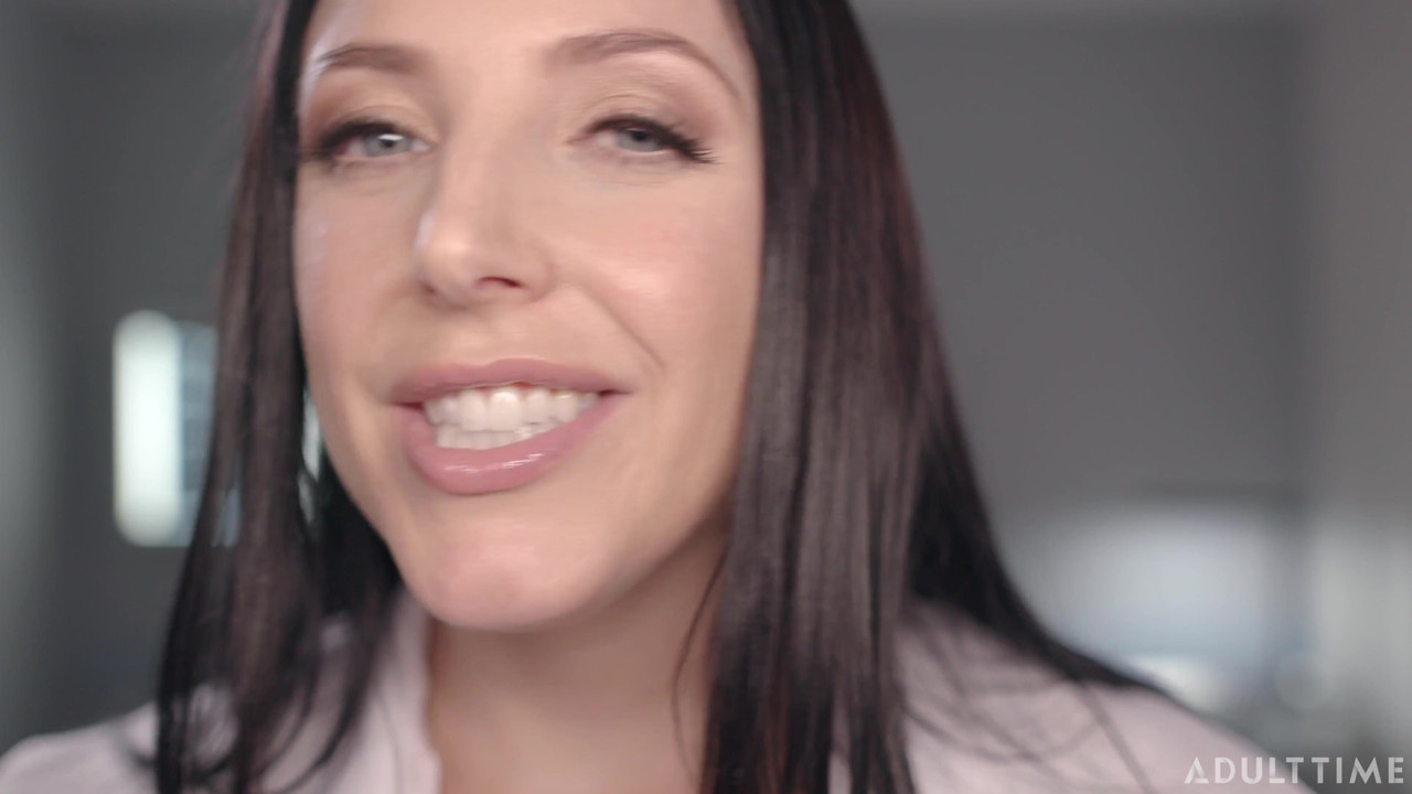 Asmrファンタジー博士。アンジェラ・ホワイトが全身身体検査