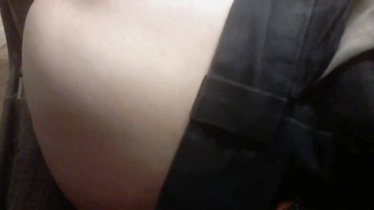 Non-op Transgirl Playing with Butt and Mtf Clit