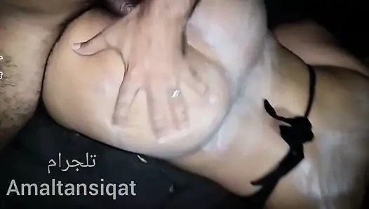 Heißes saudi-arabisches abenteuer mit dem wunderschönen nachbarn mit dickem arsch
