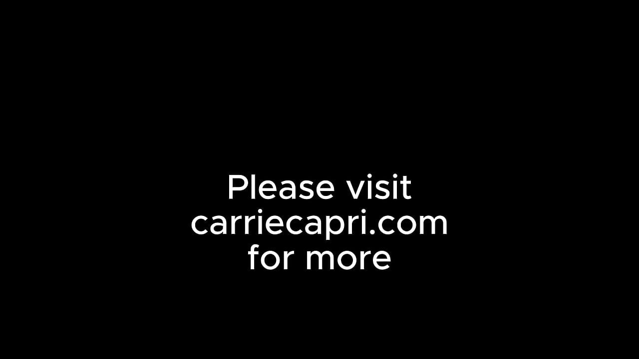 Carrie Capri has Intense Orgasm while Getting Pounded by a Fuck Machine!