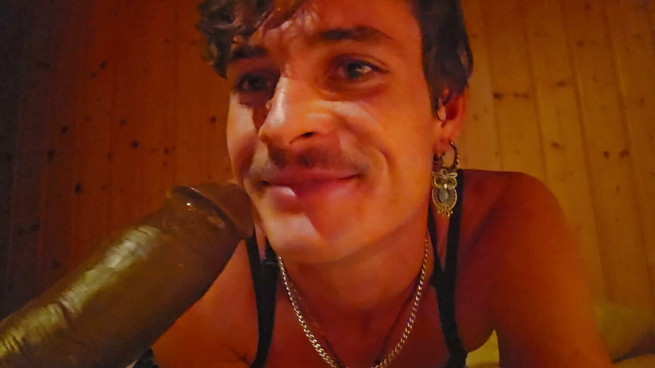 Blowjob σε Dildo από την Julie Geissler