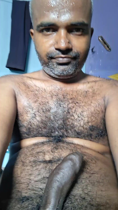 Indian BBC guy solo jerking video 220