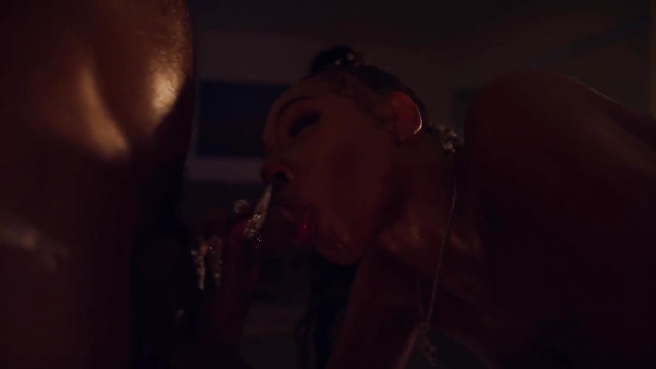 Erotic Oil Massage 3 Sum W/ TS Paris