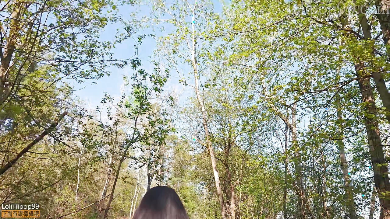 Almost creampied Asian tight pussy during outdoor hiking