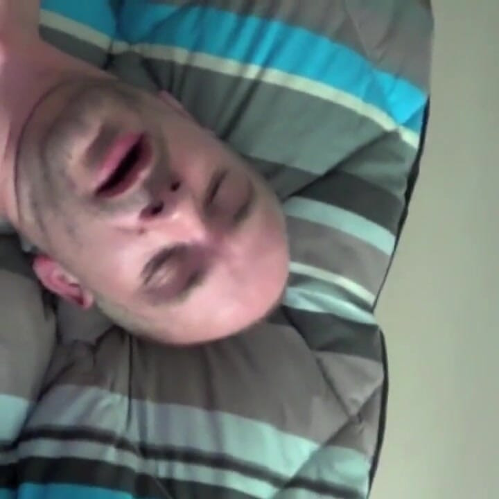 Kris fucked by a straight boy at the hotel