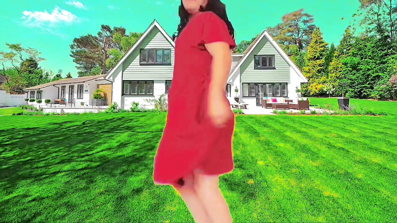 Svůdná Sissy hraje nezbedné hry před kamerou