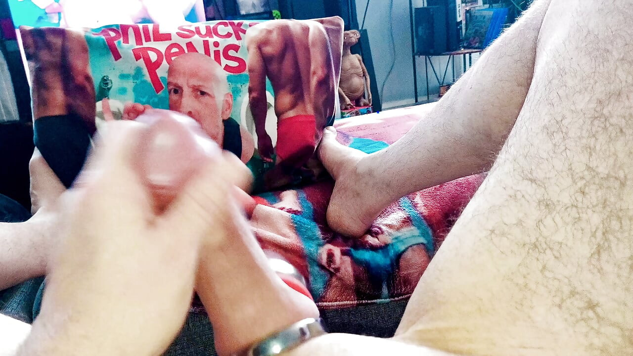phil the CockSucker gooning Solo masturbating,big dick , gay man
