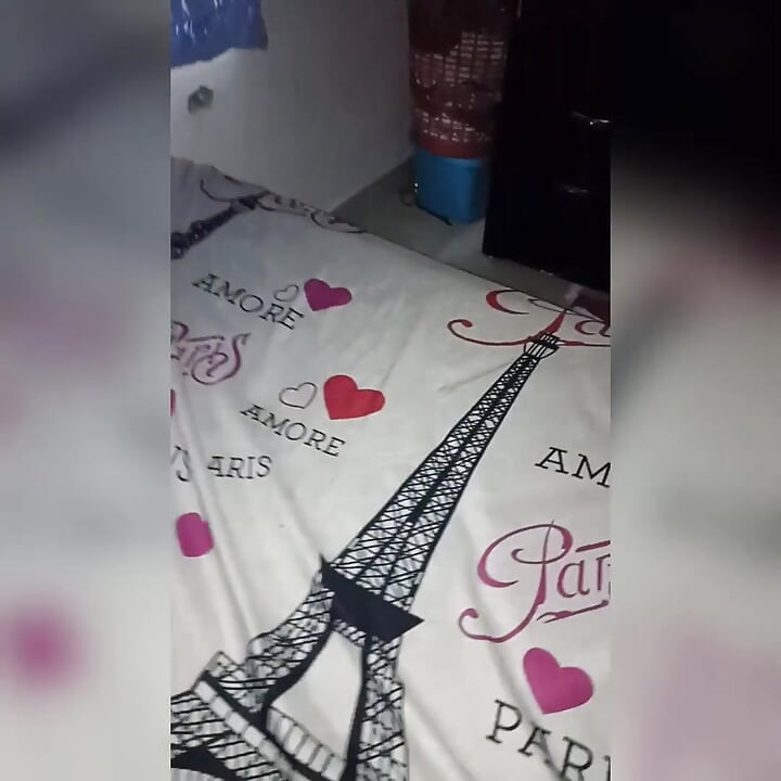 あなたの家で私のステップの妹をファック
