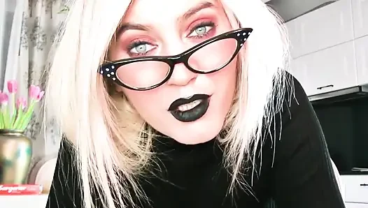 Dominasi stoking ketat