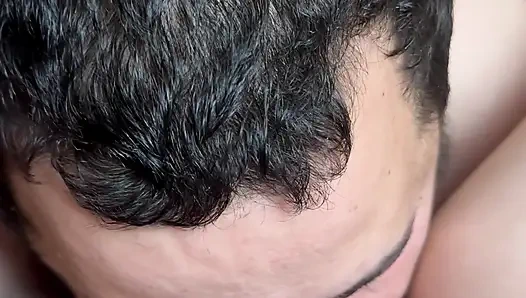 Kız arkadaşların amını yalıyor