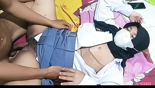 Ngentot adik ipar sebelum berangkat ke sekolah