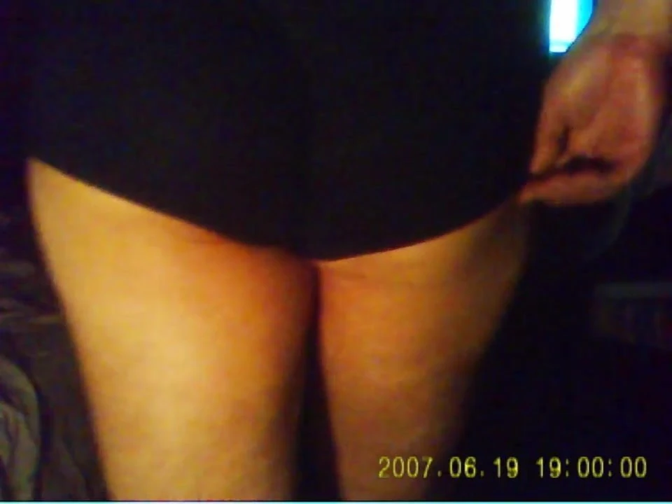 bailando hiphop naked, uyyyy parece que me gusta!......
