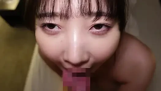 Sweet Wife. One Kiss Turns Her Completely
